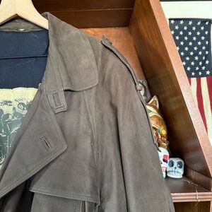 Vintage Vinci - 100% Leather Trench Coat - Men’s xL